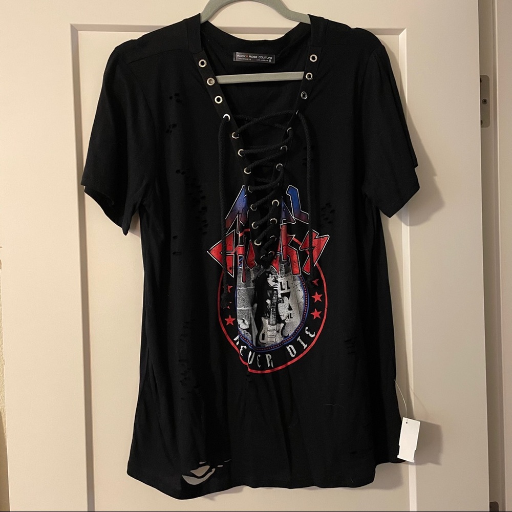 NWT Lace up Band Tee 🤟🏻